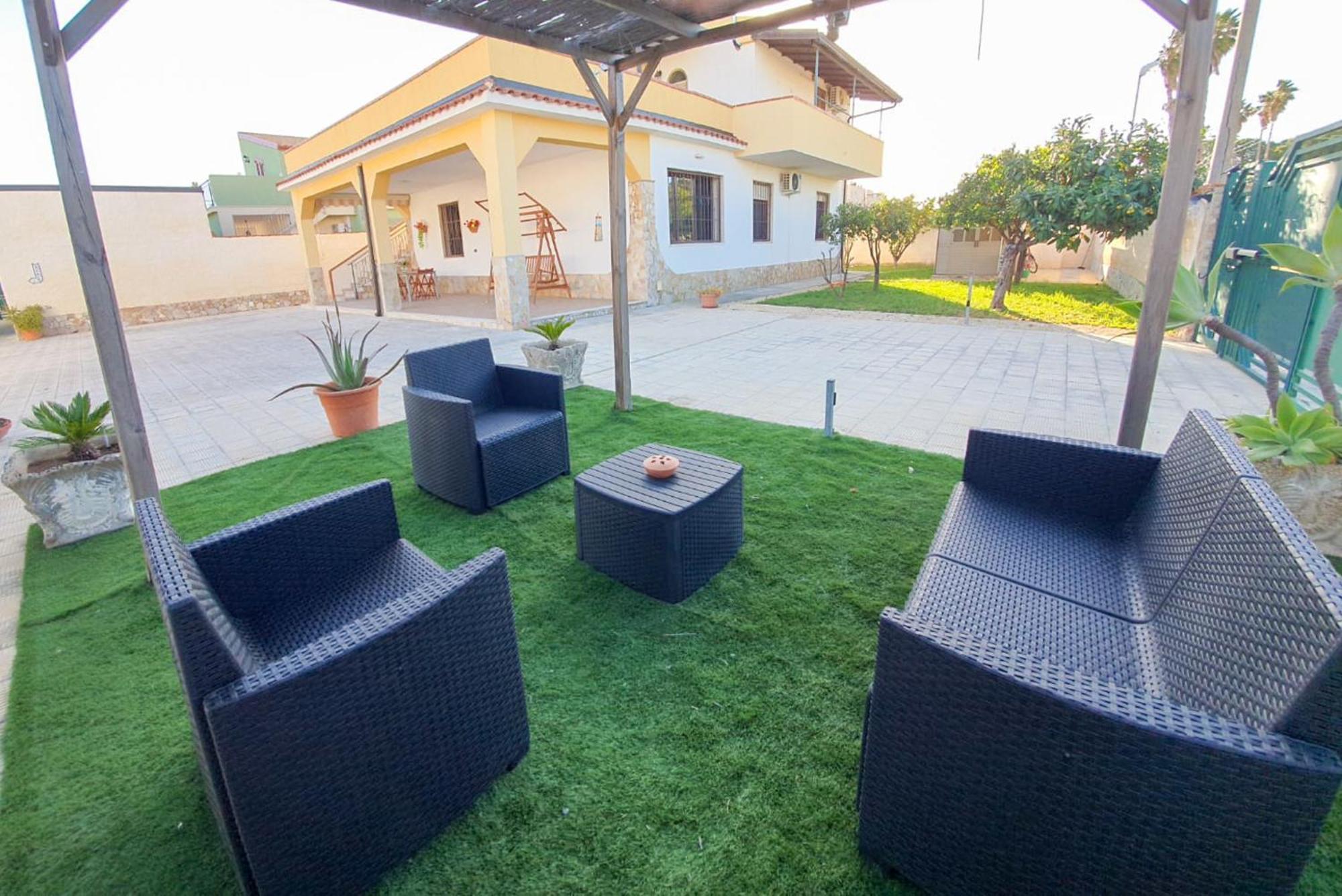 Villa La Sosta - 150M Dal Mare - Patio Privato E Areal Relax Arenella  Luaran gambar